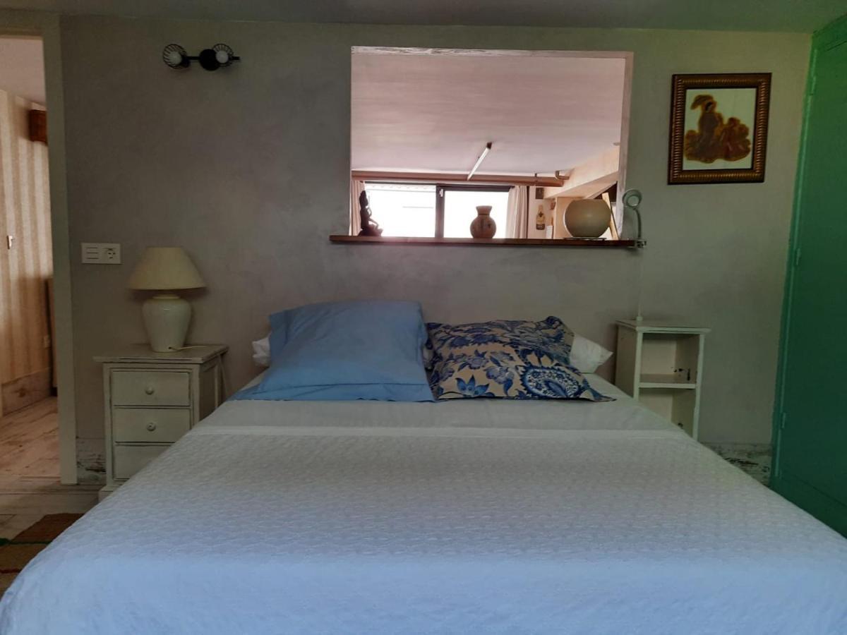 Un Apartamento Vacacional Con Detalles De Un Hogar Mairena del Aljarafe Exterior foto